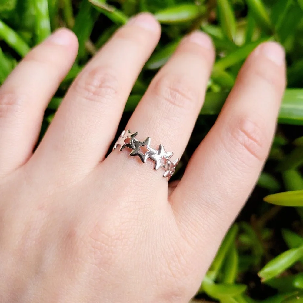 New Classic Silver Simple Dainty Star Ring Band and Toe Ring - Picture 4 of 7